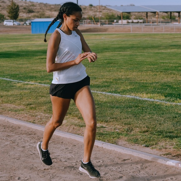 Strata singlet - Picture 4 of 7